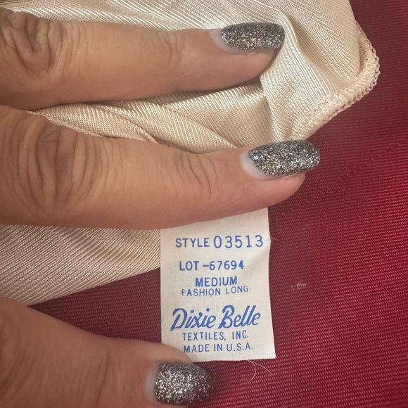 Vintage Dixie Belle Slip Size Medium Off White - Picture 3 of 6